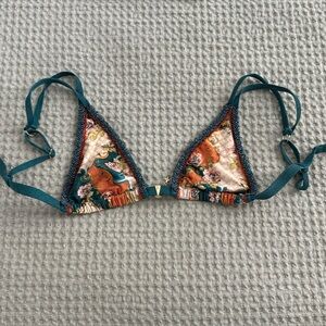 Bydee Swim Prague top in Antigua